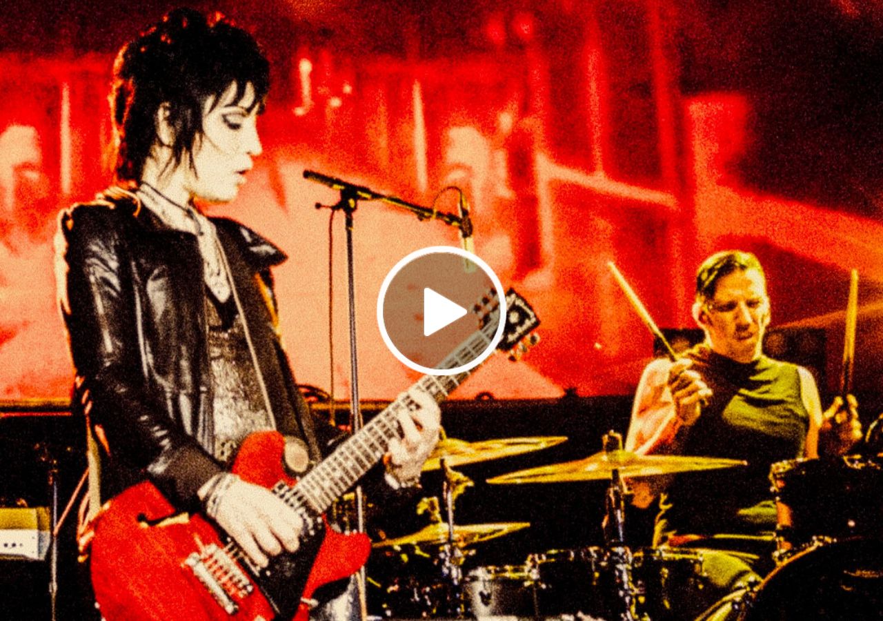 Joan Jett & The Blackhearts – I Love Rock ‘n’ Roll