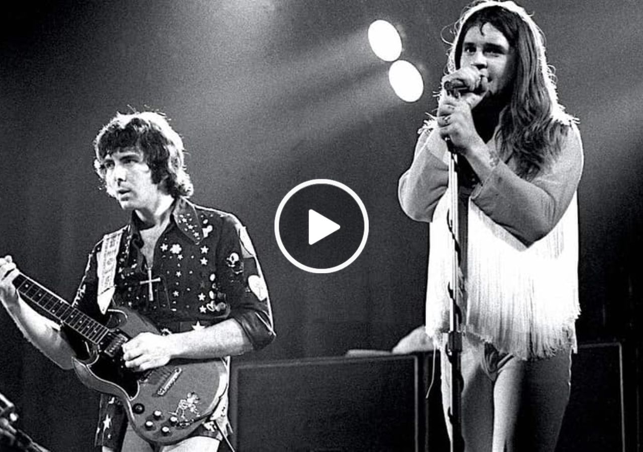Black Sabbath – Paranoid