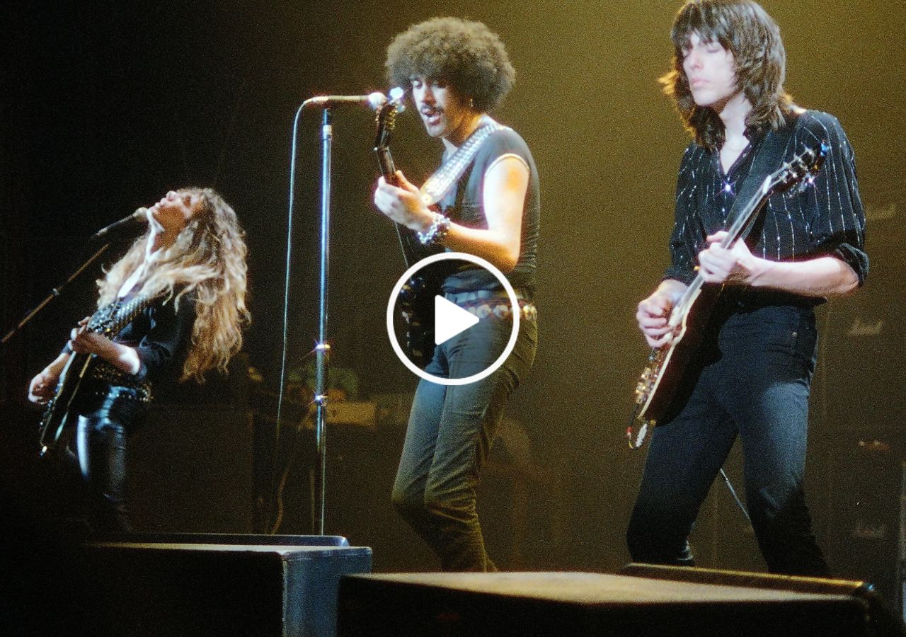 Thin Lizzy – Whiskey in the Jar